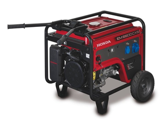 Honda EM5500-generaattori. TARJOUS 2590,00
