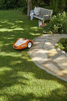  Stihl Imow 632 PC. KÄYTTÄMÄTÖN MALLIKONE POISTOHINTAAN 1990,00