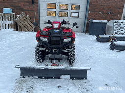Honda TRX520FE2 T3b traktorimönkijä