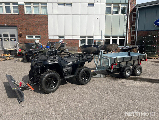 Polaris Sportsman 570 EFI Onyx Black Erikoistarjous Traktorimönkijä