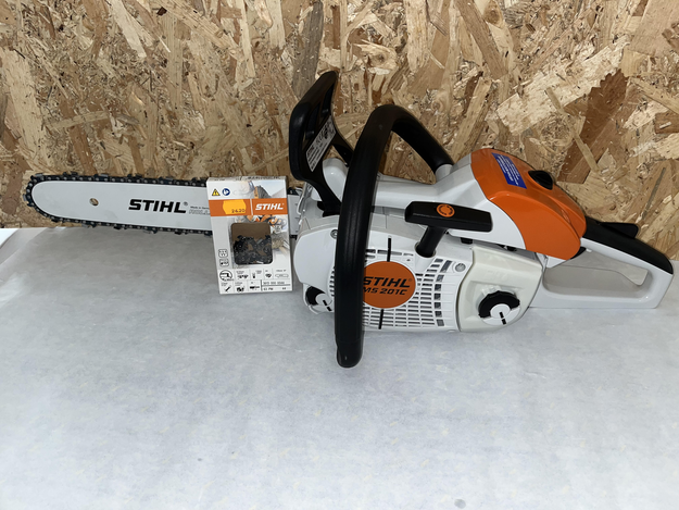 Stihl MS 201 C-M 14" + LISÄKETJU TARJOUSPAKETTI